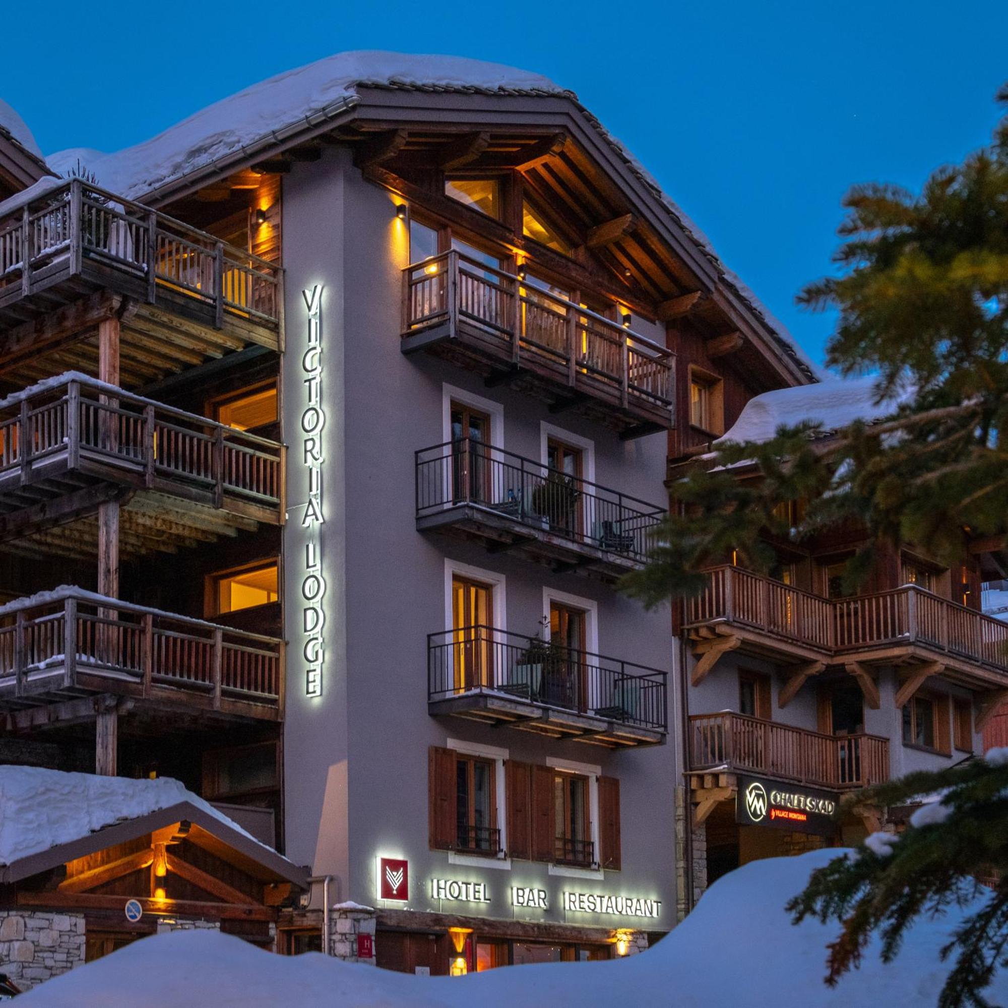 Victoria Lodge, Friendly Hotel Валь-д'Изер Экстерьер фото